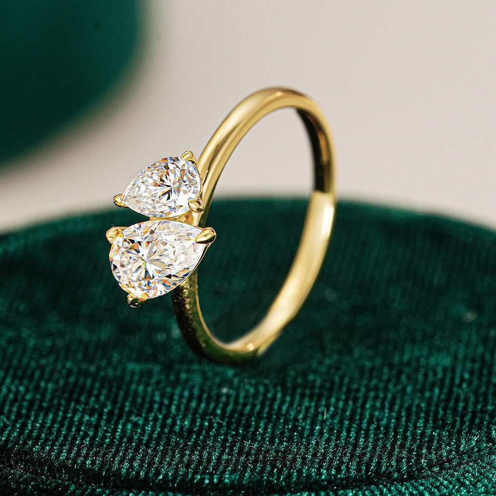 Double water droplets moissanite ring
