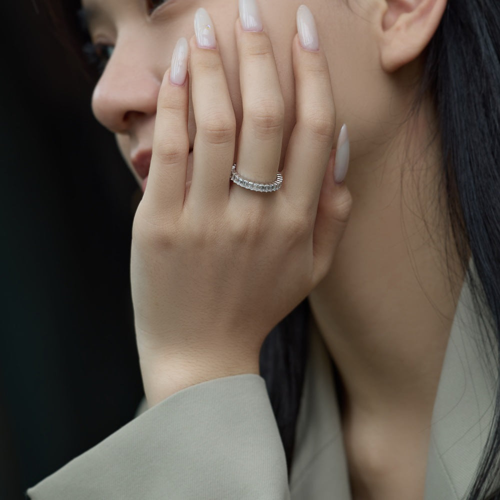The rows of spark stacking ring