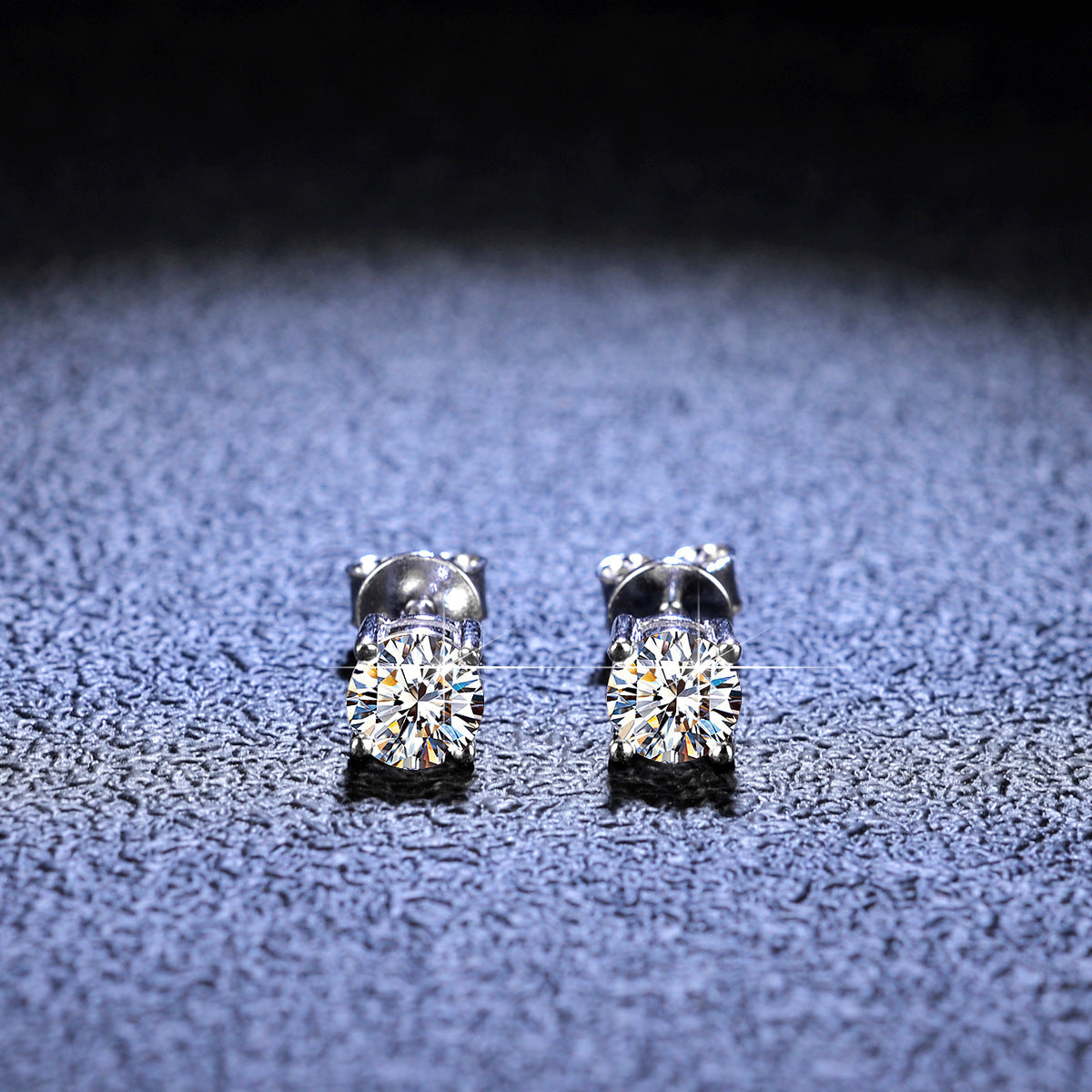 Quality moissanite stud earrings