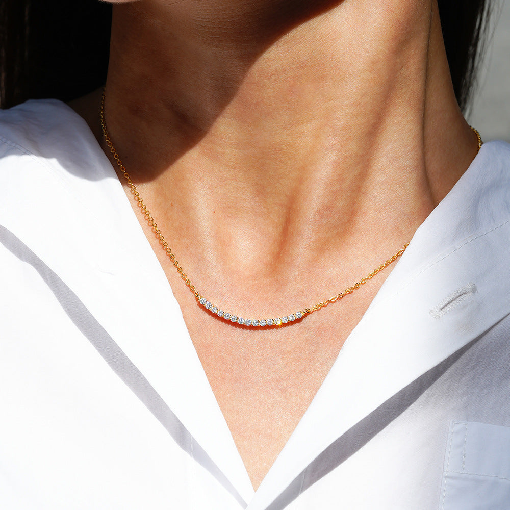 Smile moissanite necklace