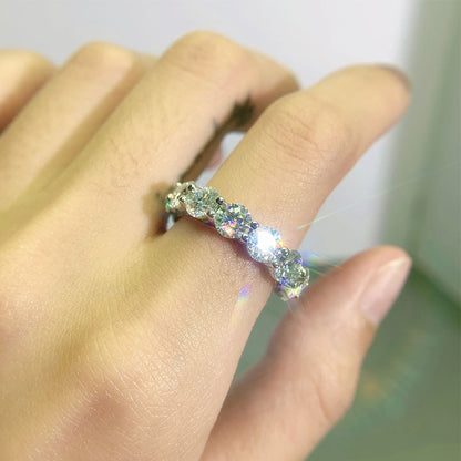 Fully sparkle moissanite stacking ring
