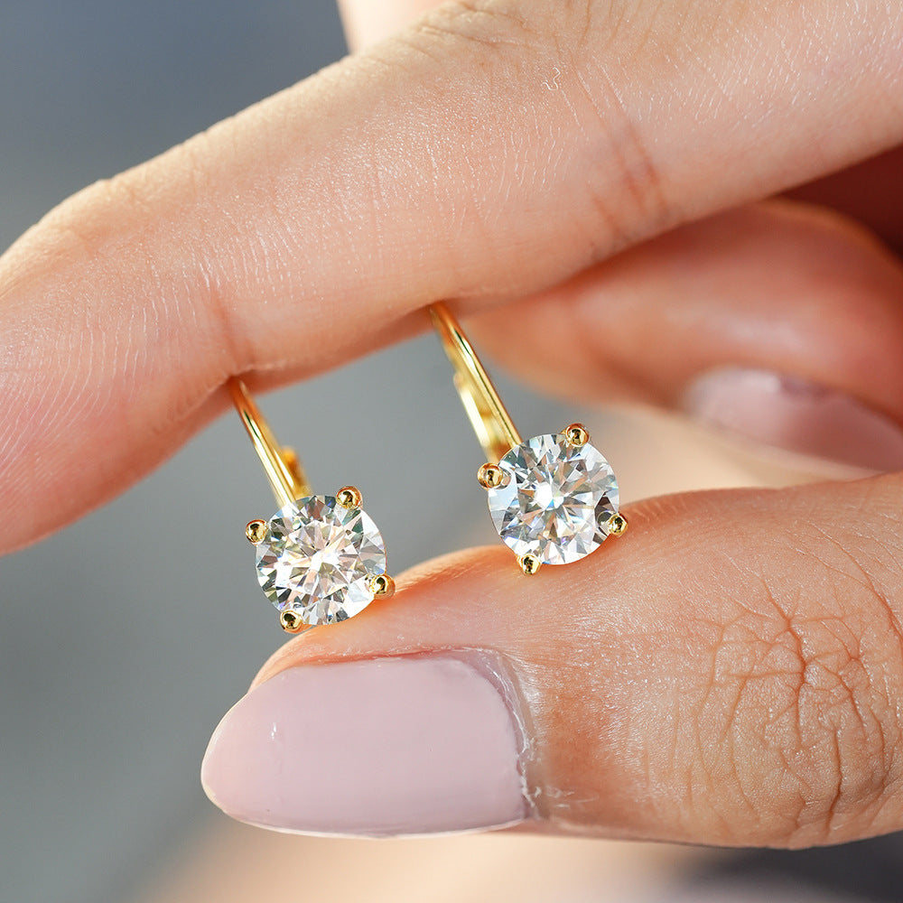 Classic buckle moissanite earring