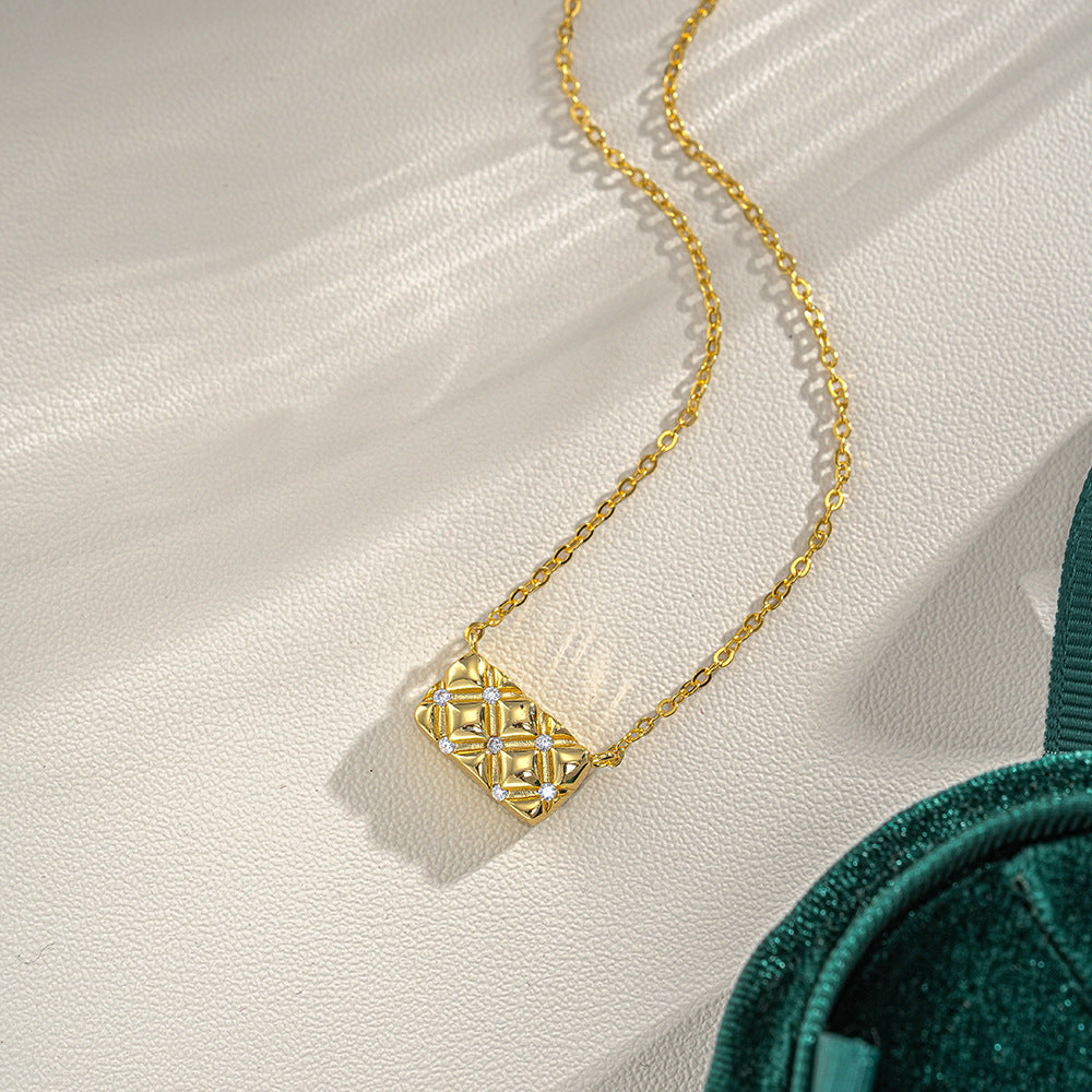 Luxury bag shaped moissanite chain