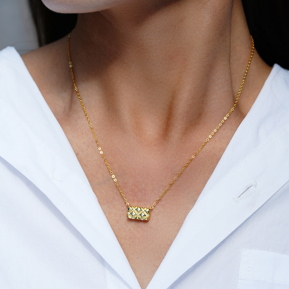 Luxury bag shaped moissanite chain