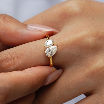 Double water droplets moissanite ring
