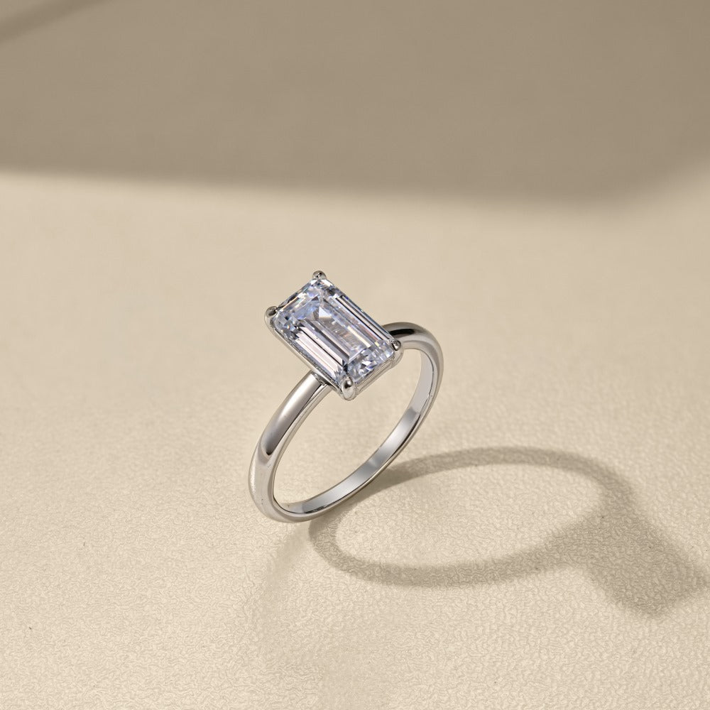 Emerald cut glossy ring - Hastella.J