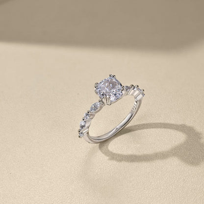 Niche Exquisite Ring - Hastella.J