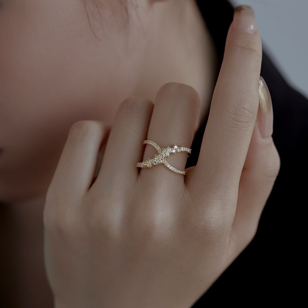 Double-layer X-line cross shape ring - Hastella.J