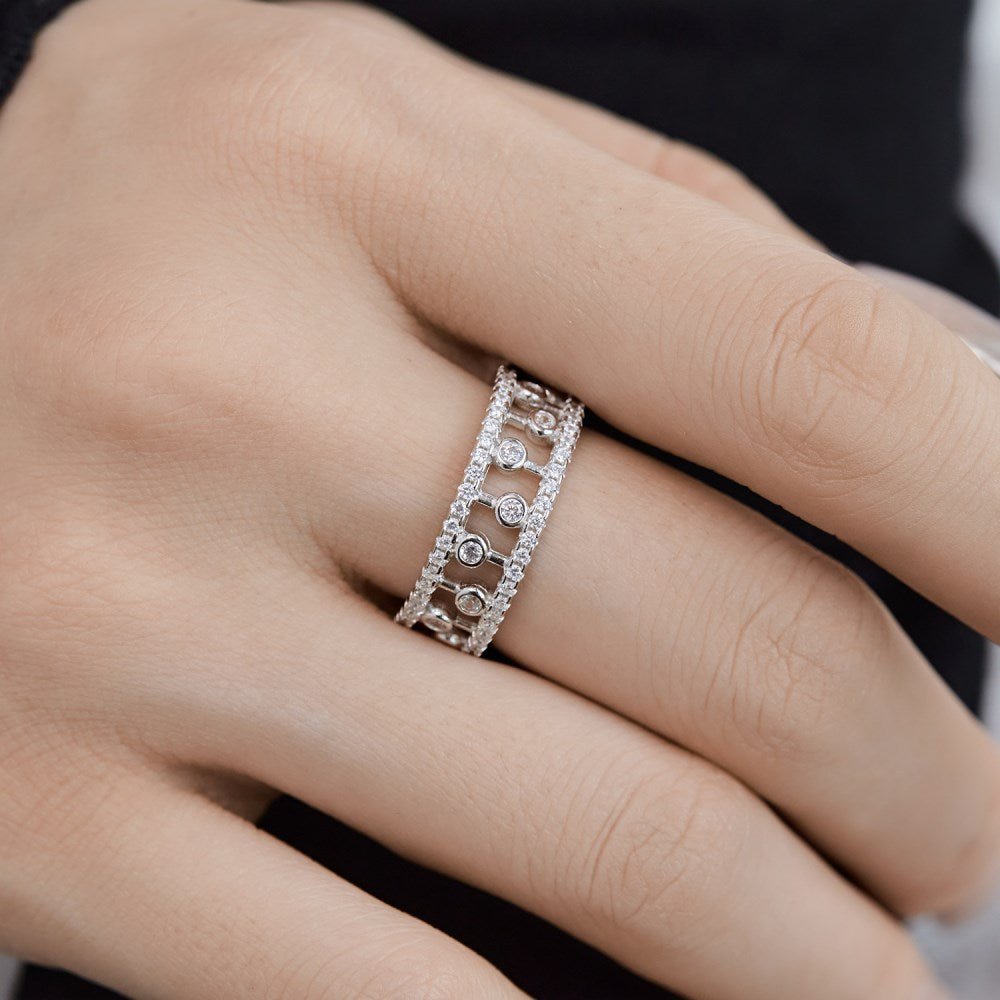 Inlay hollow design fashion ring - Hastella.J