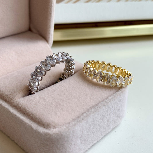 Oval egg-shaped rings - Hastella.J