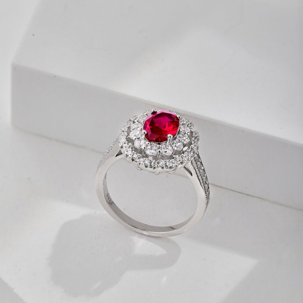 Oval pigeon blood ruby ring - Hastella.J